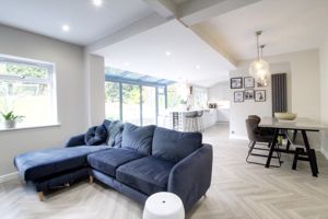 Photo 25- click for photo gallery